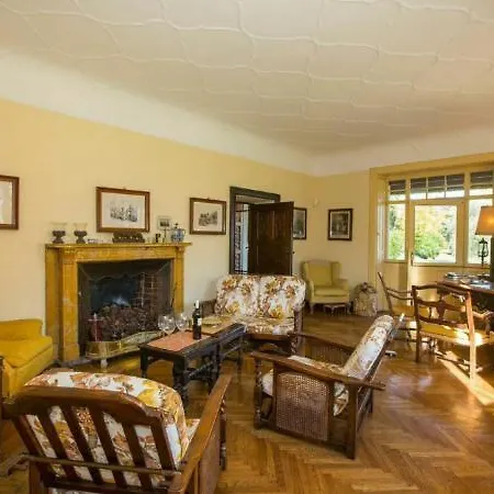 Sleeps 10 Тремеццо